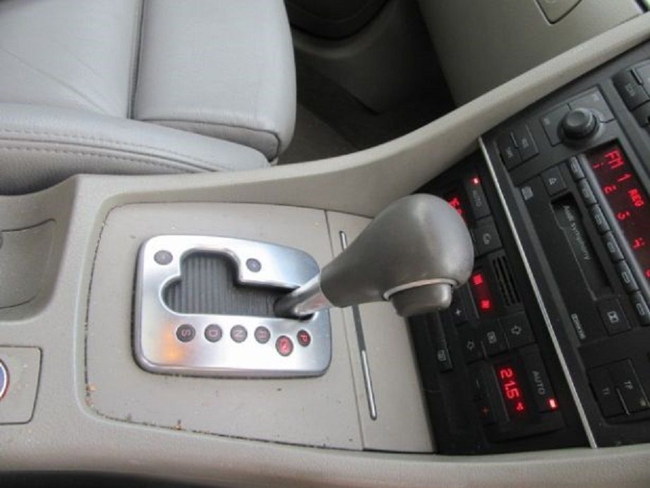 Zestaw Startowy AUDI A4 B7 2.0 BLB 140KM Komputer Licznik Stacyjka Klu
