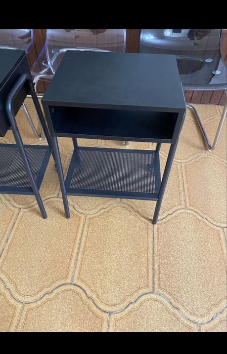 Conjunto 2 mesas cabeceira
