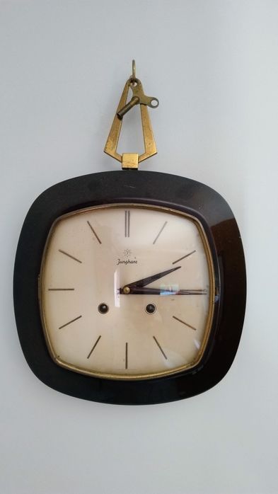 Relógio Junghans parede