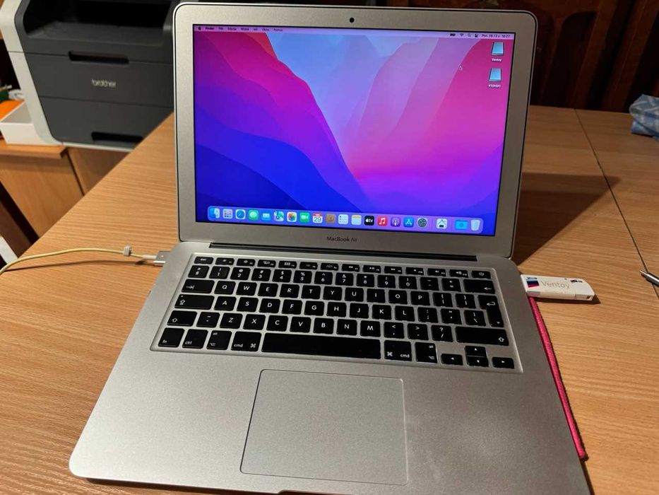 Apple Macbook Air 13" 2017 i5 8/128 G024
