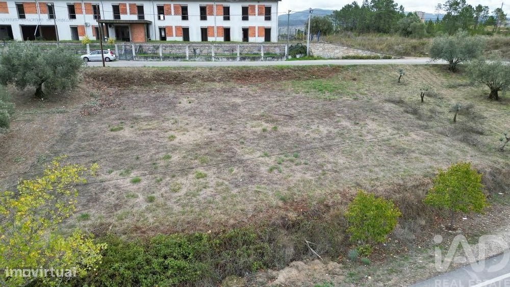 Terreno para construção em Souselas e Botão