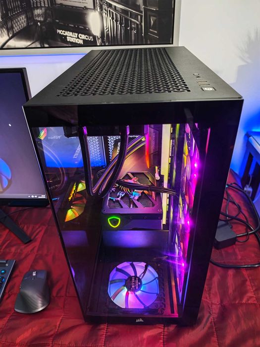 PC Corsair i9-14900K + 64Gb ddr5 + rtx 5070