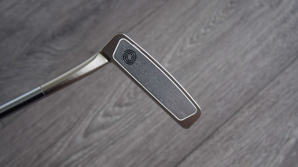 Kij do golfa Limitowany Putter Odyssey White Damascus iX #9 | Premium 34 ''