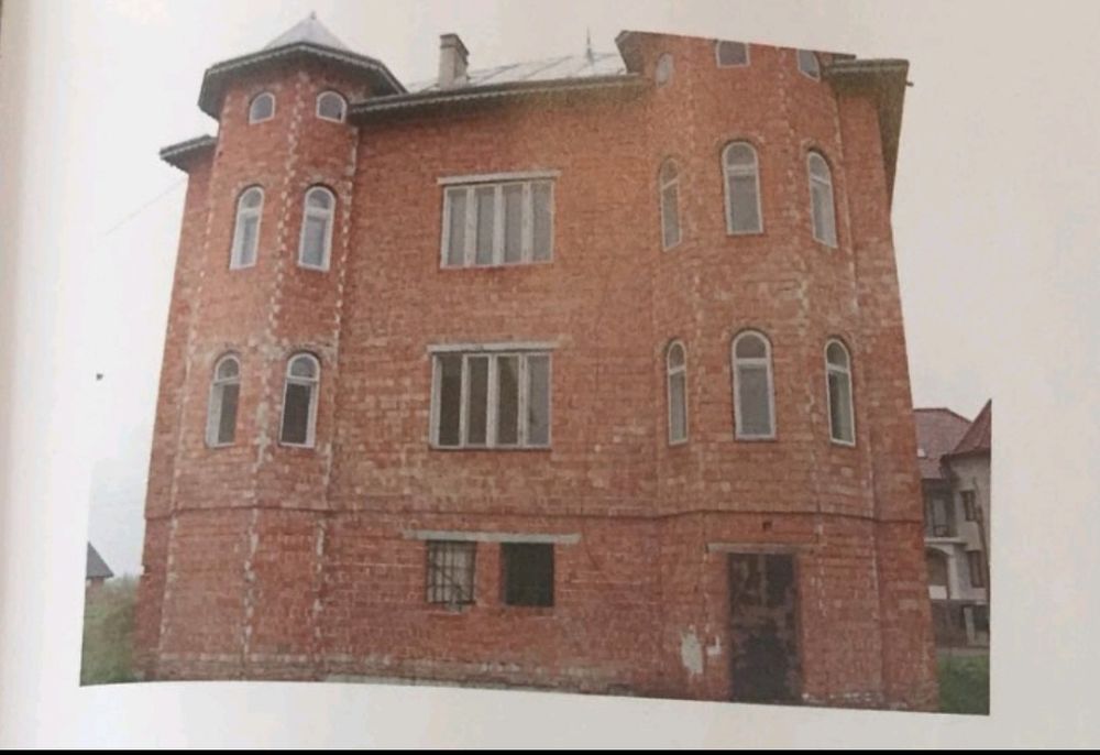 Терміновий продаж будинку 430+90м2!!!