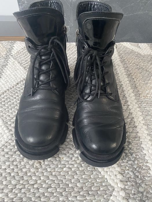 Продам шкіряне взуття