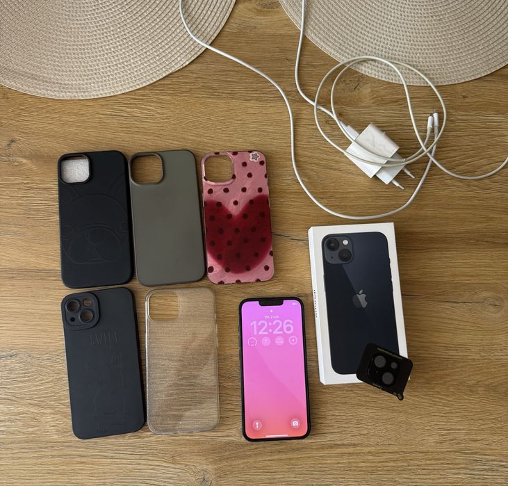 iPhone 13 100% baterii