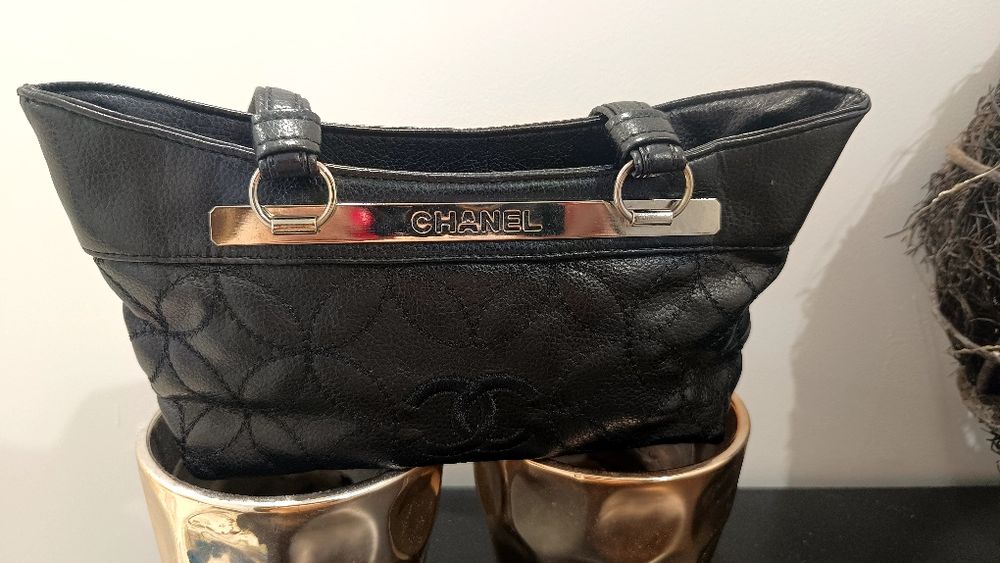 Torebka wizytowa firmy Chanel