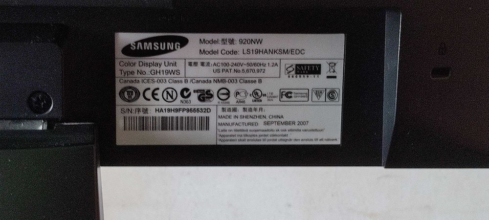 Samsung Monitor, Like New64284389589377122