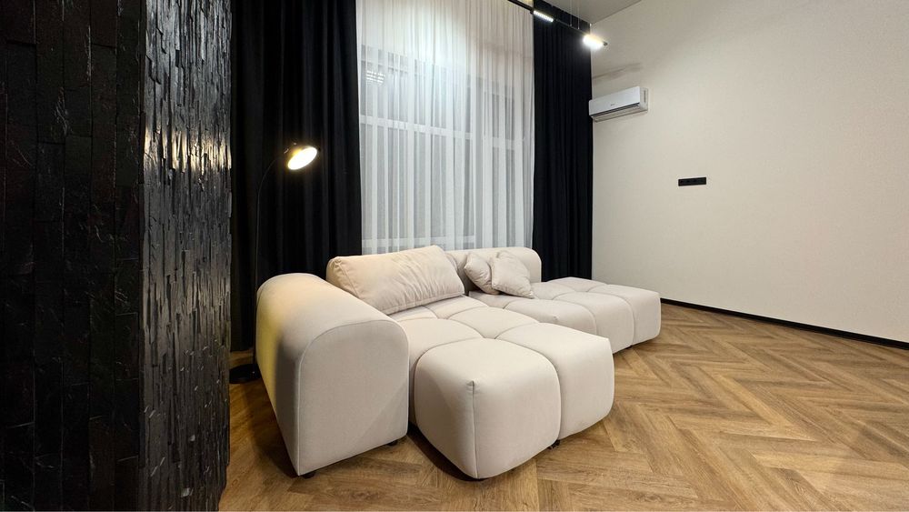 Продаж котеджу з Авторським ремонтом