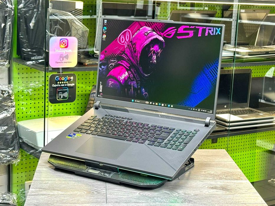 18 ДЮЙМІВ Ігровий Asus Rog Strix G18 G814 / RTX 4080 / Core i9-14900Hx