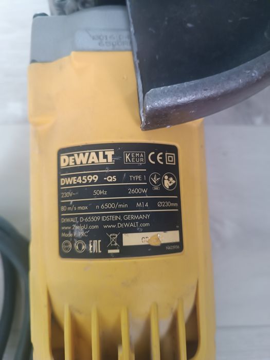 Болгарка DeWalt 230mm