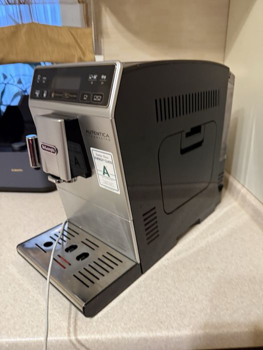 Кавомашина DeLonghi Autentica Cappuccino