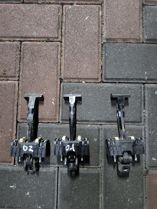 Фіксатори дверей Опель Астра Н Зафіра В  Opel Astra H Zafira B