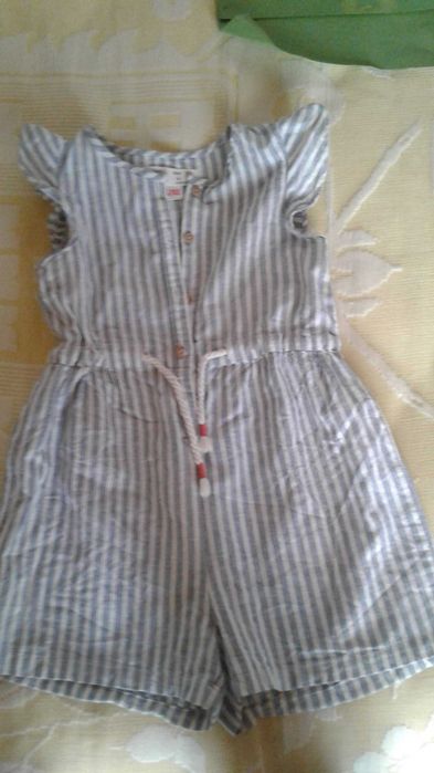 Macacão menina 2/3 anos Zara