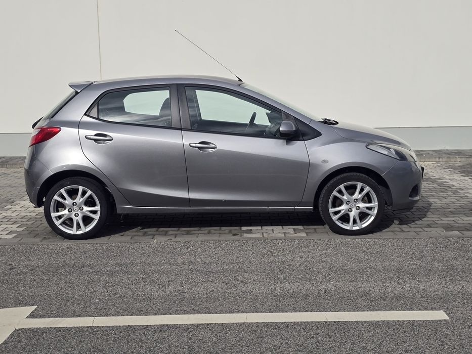 Mazda 2 1.3 87 mil kms