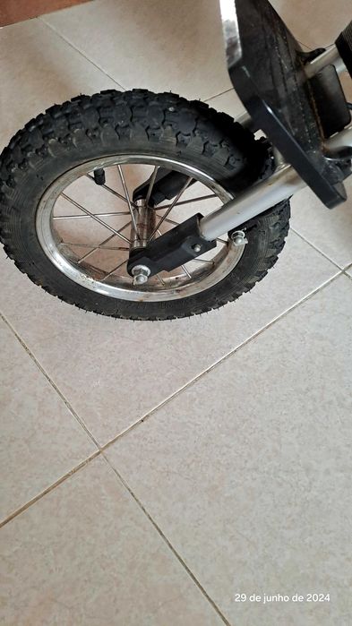 Carrinho ɓebé esporte corrida trilha