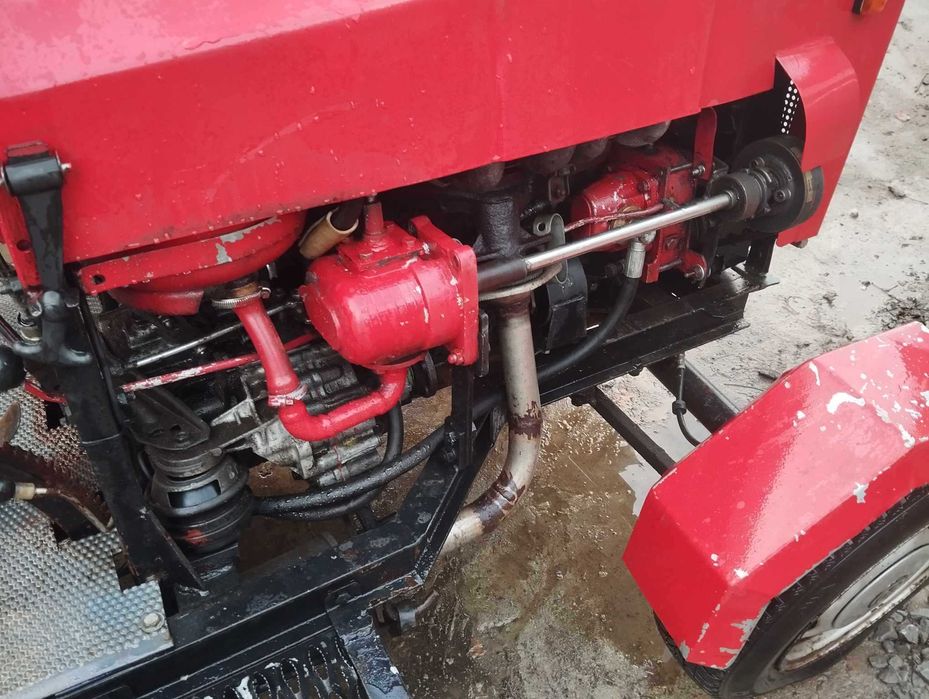 Traktor SAM, w pełni sprawny