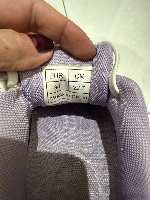 Продам кросівки-ролики