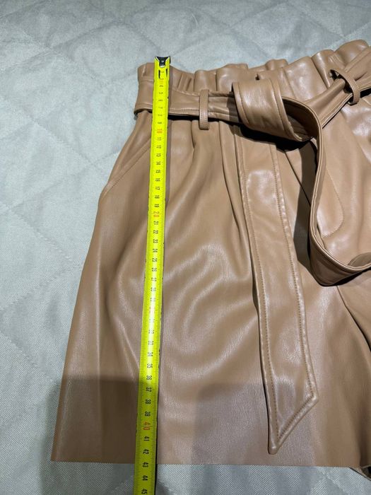 Шорти Zara S шкіра
