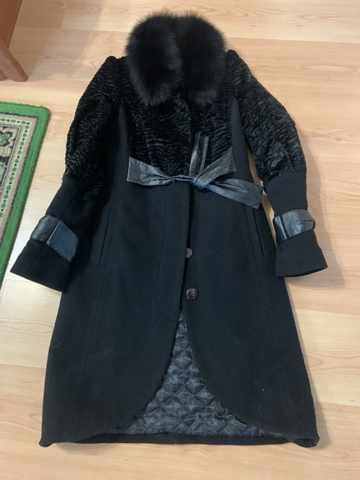 Пальто зима розмір 44