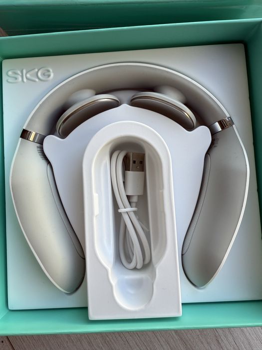 Массажер для шеи SKG 4098 white