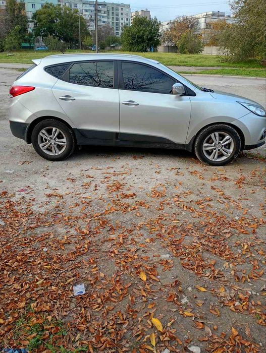 Легковий автомобіль