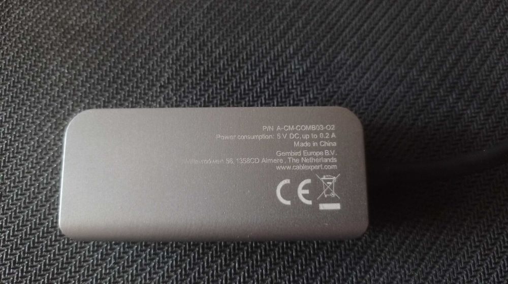 Продам USB hub Cablexpert для USB Type-C на виходи (Ethernet/USB х3) та (HDMI/USB/PD)