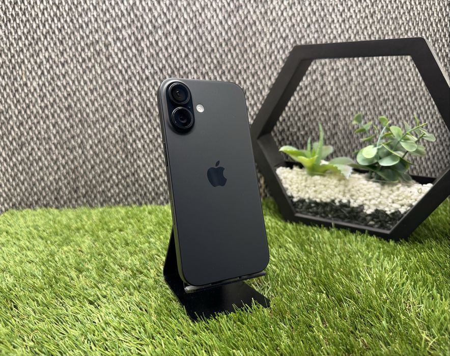 iPhone 16 128Gb АКБ 94% Black Айфон 16 чёрный