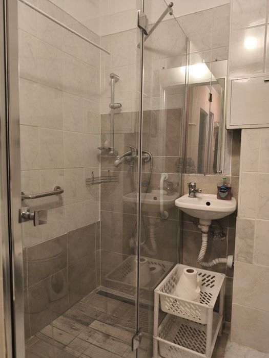 Mieszkanie 47m trzy pokoje Pierwsze piętro