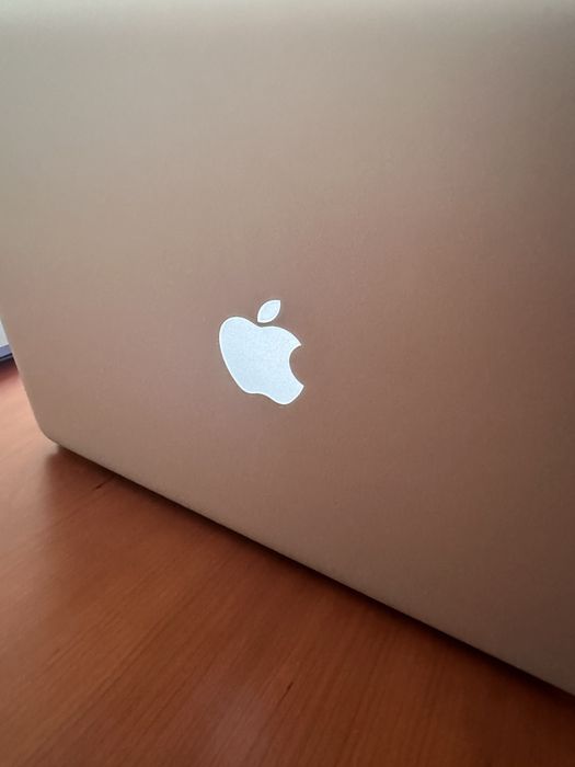 Macbook Pro 15”