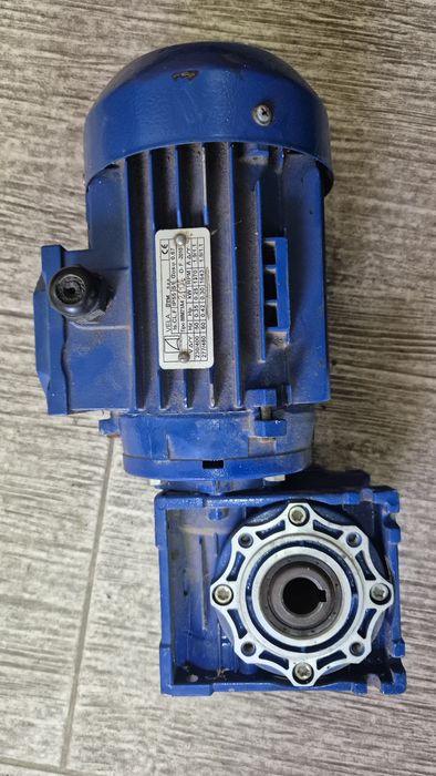 Електродвигун VELA