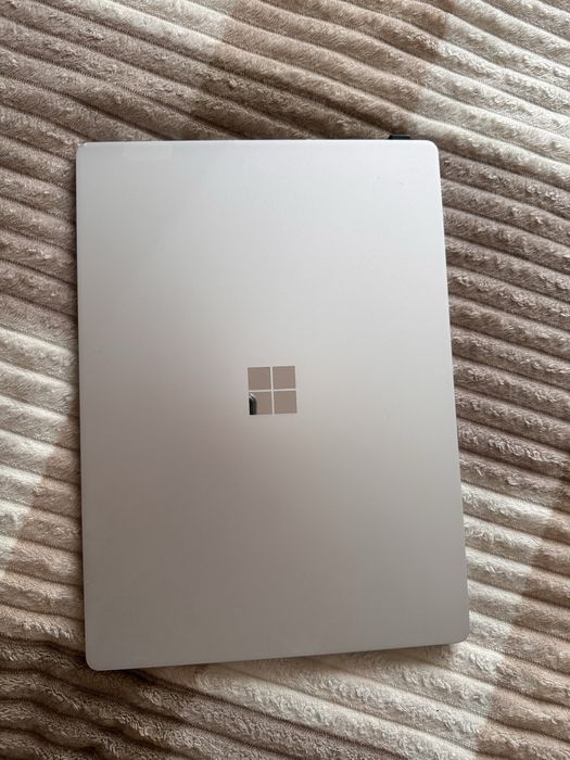 Ультрабук Surface Laptop 13.5" 2 К Сенсорний !8/256 SSD 15