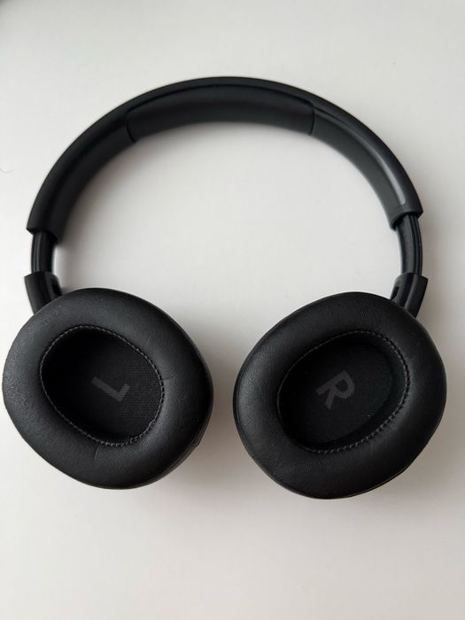 Продам навушники JBL 710 BT