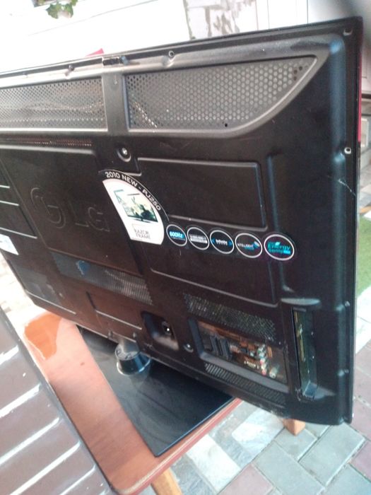 Продам тв не працює