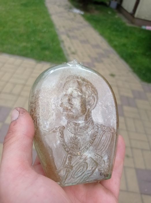 Stara szklana butelka