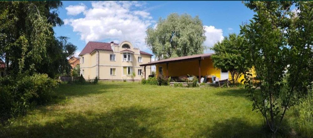 Без посредников. Продается просторный дом в Гатном – 300 м², 12 соток!