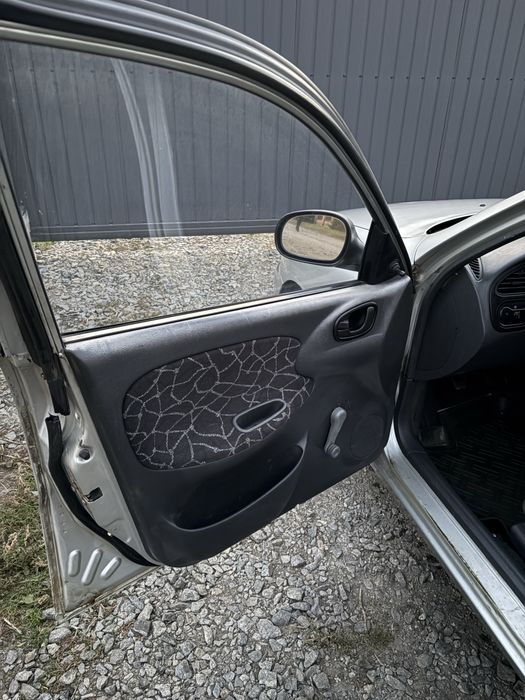 Продам daewoo lanos 1.5  2003 в оригинале