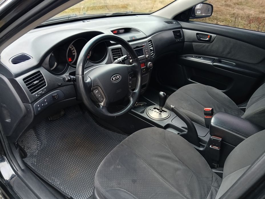 Продам Kia Magentis 2.0 газ/бенз АКПП