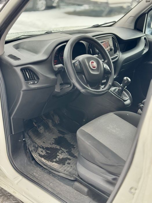 Fiat Doblo Maxi 1.6 Diesel Oplaty Na Rok 3 osobowy Bluetooth