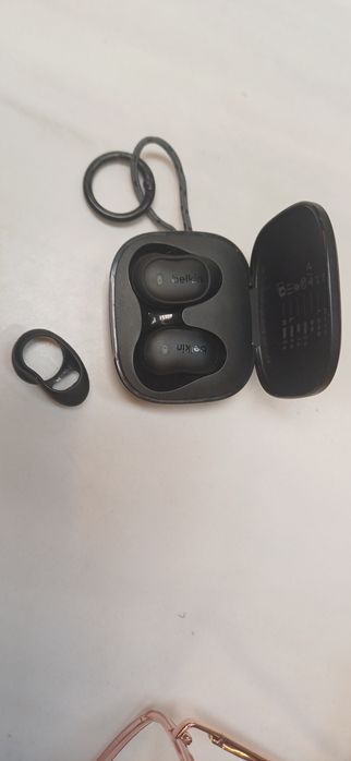 Auriculares  Belkin novos