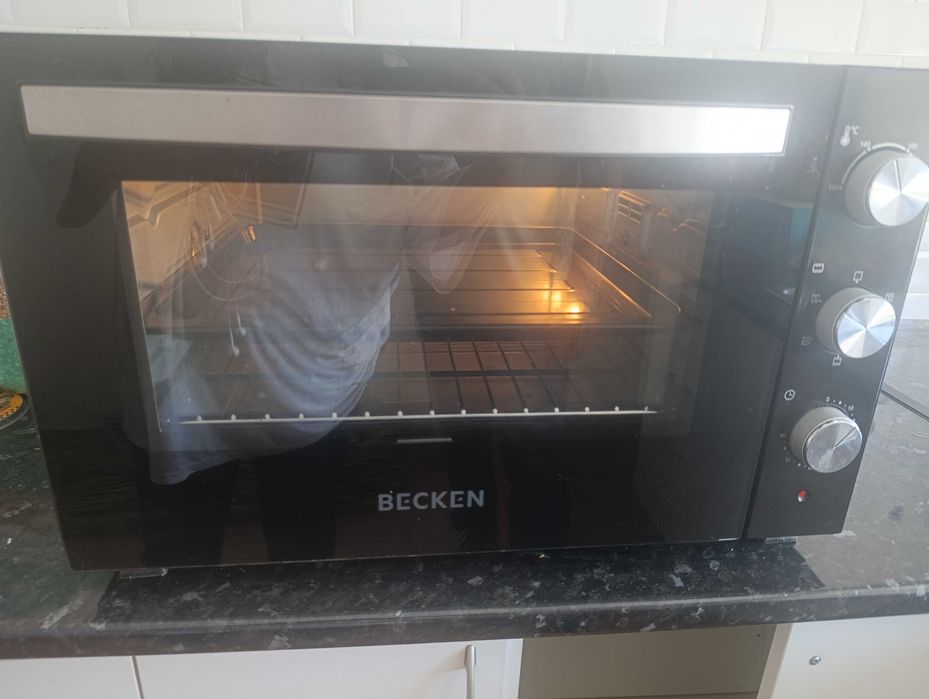 Forno eléctrico novo