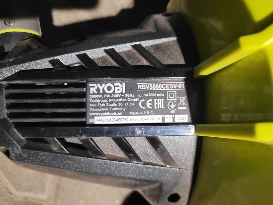 RBV3000CESV Odkurzacz-Dmuchawa RYOBI - zasilanie kabel