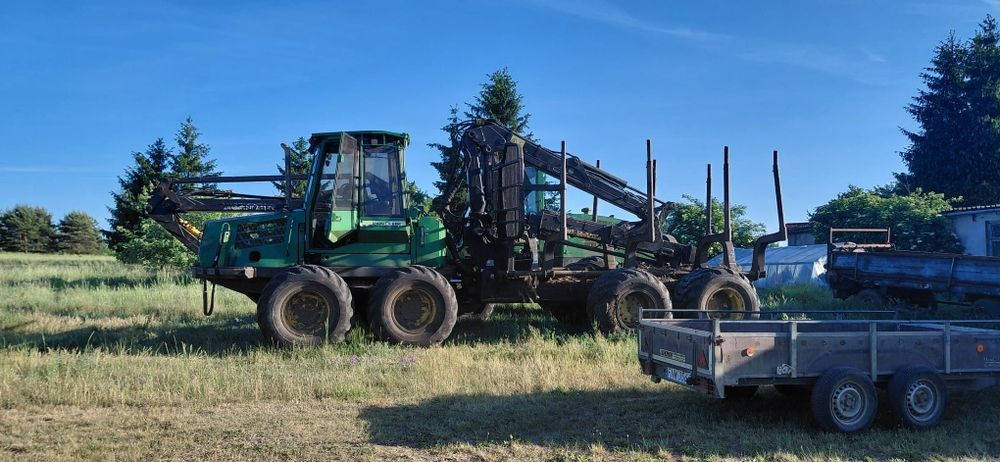 Sprzedam forwardera forvardera 1110d 2007r