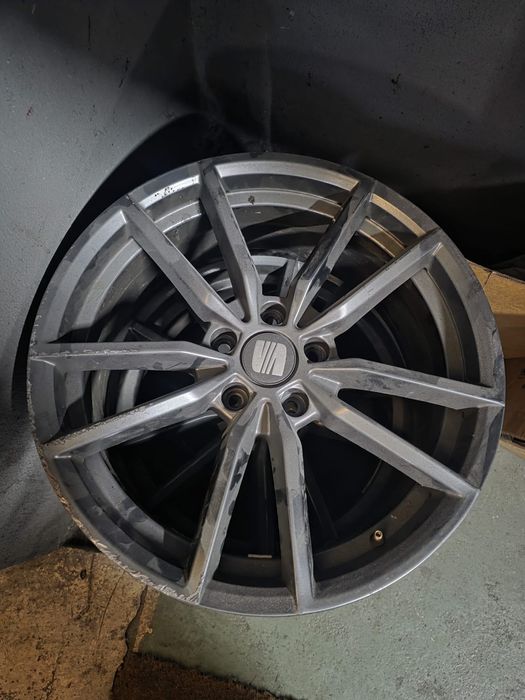 2 jantes 18 SEAT Leon