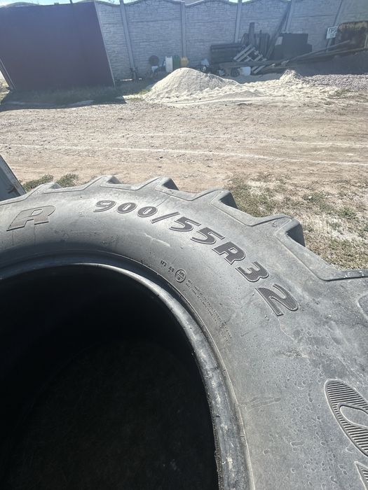 Продам шину на комбайн