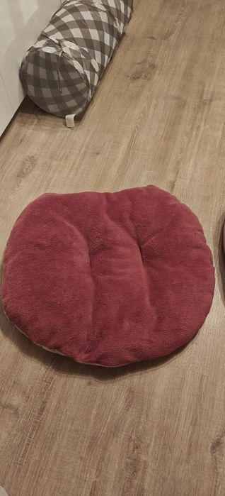 Legowisko ,pufa  dla kota lub psa duże