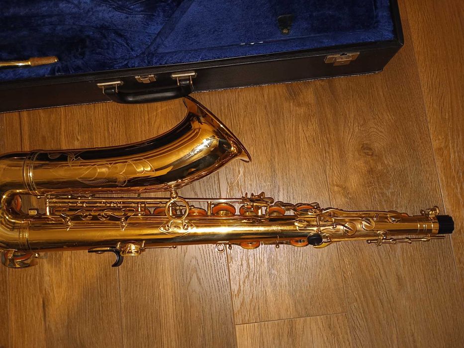 Saksofon tenorowy Vespro