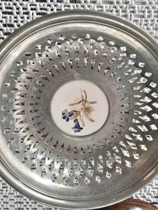 Stara miska ażurowa i porcelana