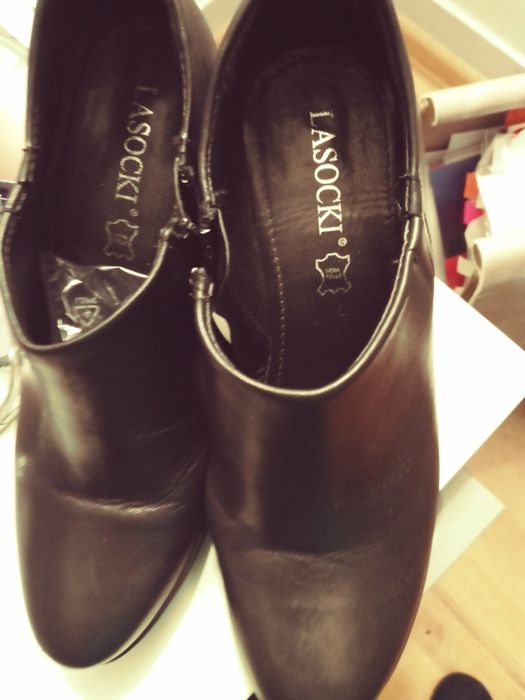 Botki czarne 37 do kostki Lasocki skora