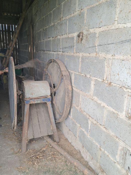 Sprzedam sieczkarnia 1976r kompletna w dobrym stanie